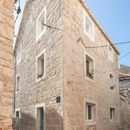 Πανσιόν Maris Σπλιτ