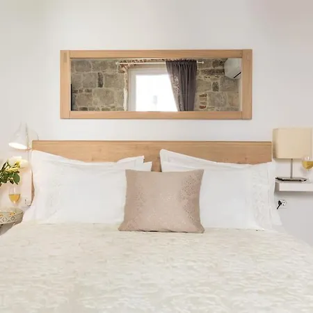 Maris Πανσιόν 4*