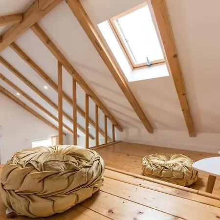 Maris Konukevi Split