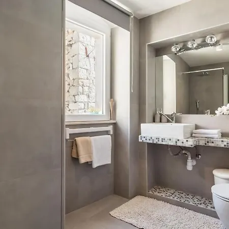 Konukevi Maris Split